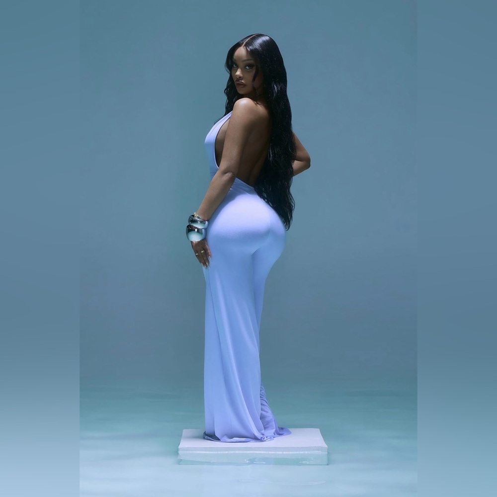 Fashion Nova Powder Blue Plunge Halter Wide-Leg Jumpsuit - Picture 3 of 4